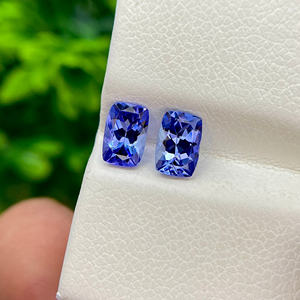Vente en gros de pierres précieuses naturelles Tanzanite et Zoisite Coussin à facettes coupé en bleu Loupe pour la fabrication de bijoux - Product Image 4