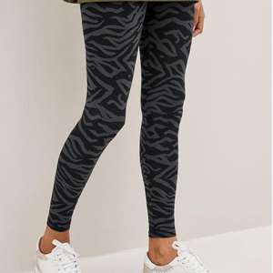 Nouveau Collant Femme Hiver Décontracté, Logo, Chaud, 100% Coton, Élastique, Respirant, Amincissant, Longueur Genou Standard, Pakistan - Product Image 1