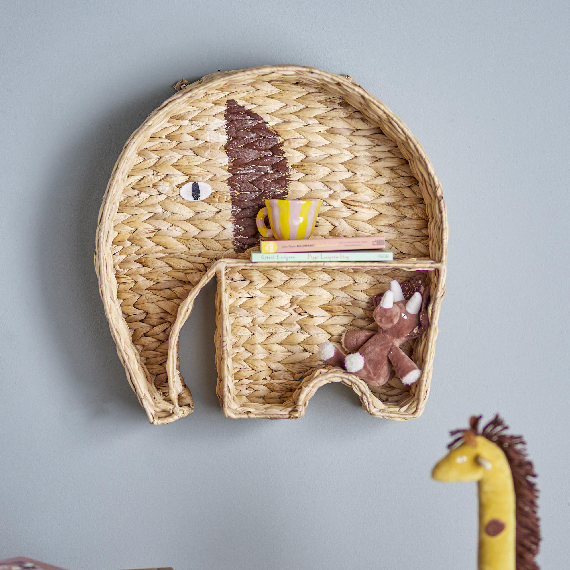 ธรรมชาติ