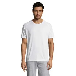 T-shirt sportif personnalisé pour homme pour la promotion de produits - Product Image 3