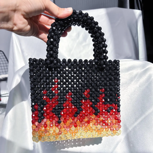Mini sac en perles de cristal noir et multicolore à motifs abstraits avec un motif en damier de diamants frappants, à prix de gros. - Product Image 6