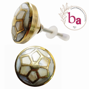 Wholesale Modern Mother Pearl Knobs <b>Pull</b> Handles for <b>Drawer</b> Bedroom Kitchen Bathroom Living Room Cabinets Wardrobe-Handicrafts - Product Image 1