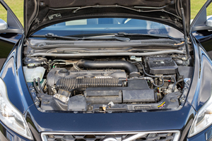 C30 T5 R-Design Usado - Product Image 3