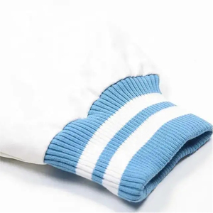 Chaqueta de Moda Verde para Hombre, Estilo Puffer, con Parches, Bordada, Estilo Béisbol, Varsity, Bomber, Ronpex International, 100% Lana - Product Image 6