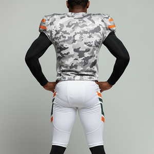 Maillots de football américain professionnels 100 % polyester sur mesure, design camouflage personnalisé, manches courtes, respirants, uniformes d'équipe - Product Image 2