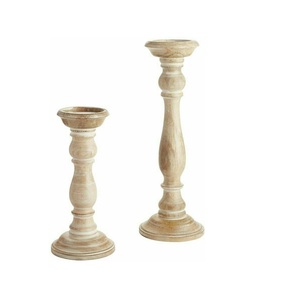 Bougeoir en bois à finition antique pour la conception de maison vintage apportant une beauté intemporelle et un savoir-faire en bois naturel - Product Image 3