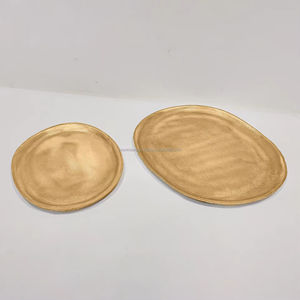 Grand plateau de service circulaire en aluminium plaqué or sans poignée-Idéal pour le service de petit-déjeuner à la maison et en cuisine - Product Image 2