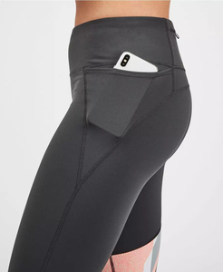 Vêtements de sport pour femmes imprimés par sublimation personnalisés, vêtements de yoga fitness, couleur unie, nouveau design, ensemble de vêtements de sport pour la salle de sport - Product Image 5