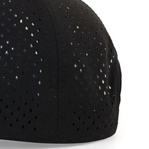 Gorra de Béisbol Personalizada de 5 Paneles, Perforada, de Alto Rendimiento, con Logotipo Bordado, Transpirable, para Deportes y Golf, Fabricación OEM/ODM - Product Image 2