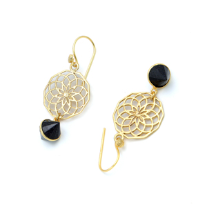 Pendientes Colgantes de Cono de Piedra Solar Azul Dua, Hechos a Mano en Latón con Baño de Oro de 18K, Joyería Elegante y Moderna para Bodas - Product Image 3