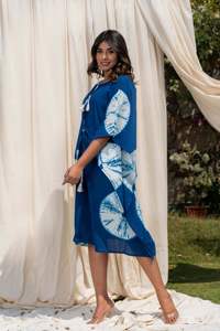 Femmes personnalisé en gros Maxi robe col en V caftan main cravate teinture impression genou longueur décontracté vêtements de plage tissu tissé naturel lavable - Product Image 5