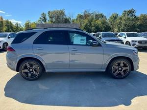 Usado cuidadosamente 2025 M-ercedes-B-enz GLE-Class GLE 580 4MATIC 4dr SUV AWD - Product Image 6