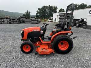 Tractor de Ruedas USADO B2301HSD de 210HP, Año 2016, 2001-4000 Horas de Uso - Product Image 2