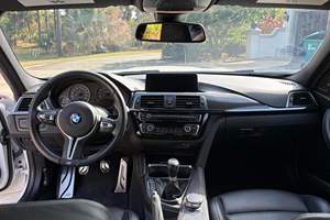 BMW M3 2018 Usado en Buen Estado, Paquete de Competición, Transmisión Manual de 6 Velocidades, 1 Dueño, Paquete Ejecutivo - Product Image 4