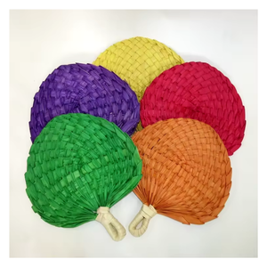 Éventails d'été colorés naturels tissés à la main en paille, raphia, bambou, feuille de palmier, canne et rotin - Caryln - Product Image 2