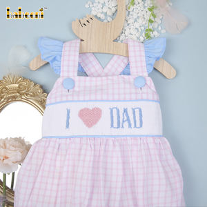 Babeeni 100% coton biologique certifié OEKO-TEX, ignifuge, rose, motif fenêtre, « I Love Dad », smocké à la main, boutons-pression, pour bébé - Product Image 3