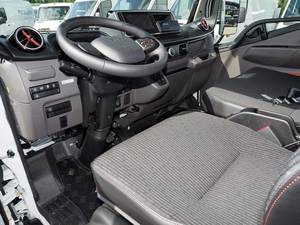 Camión FUSO Canter 6s 15e Absetzkipper Diésel 4x2 Transmisión Automática Euro 6 Capacidad de Carga 1-10t Volante a la Izquierda Nuevo - Product Image 4