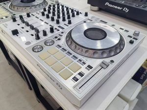 Contrôleur de <span class=keywords><strong>platine</strong></span> DJ numérique <span class=keywords><strong>Pioneer</strong></span> DDJ-1000SRT, édition limitée <span class=keywords><strong>platine</strong></span> - Product Image 3