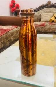 Botella de agua de cobre de alta calidad con tapa a la venta por exportadores indios a precios asequibles botella de agua de cobre - Product Image 2