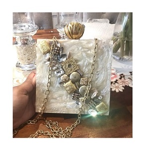 กระเป๋าถือน้ำหนักเบาสำหรับงานแต่งงานงานแฮนด์เมดสไตล์แฟชั่นกระเป๋าคลัทช์2025ของผู้หญิง - Product Image 1