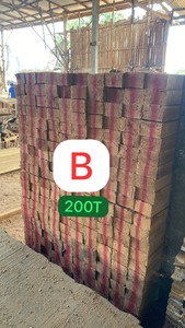 Madera de teca aserrada y troncos Madera de alta calidad para suelos y puertas - Product Image 5