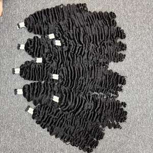 Vente en gros de cheveux humains bruts bouclés birmans dans la trame de sources de la plus haute qualité - Product Image 3