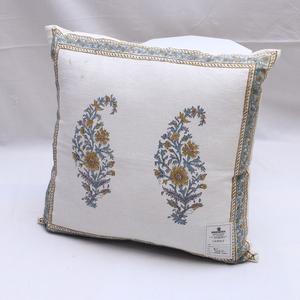 Cojín floral con estampado de bloques de mano hecho de algodón orgánico 100%, cojín rectangular para decoración ecológica y artística del hogar - Product Image 5