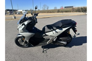 รถมอเตอร์ไซค์ฮอนด้า ADV160 รุ่นใหม่ ปี 2026 ของแท้ ราคาพิเศษ - Product Image 2