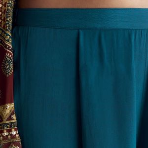 Conjunto Kurta Palazzo con estampado Ajrakh azul personalizado al por mayor, Ropa Étnica para mujer, fábrica de ropa OEM, proveedor a granel, fabricante de ropa - Product Image 6