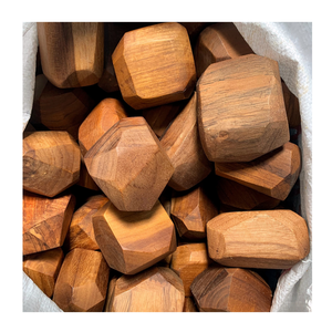 Bloques apilables de Roca de madera Tumi Ishi seguros y duraderos diseñados para un tiempo de juego creativo sin fin - Product Image 2