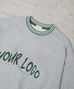 Sweat-shirt gris d'hiver personnalisé avec col et ourlet rayés verts, pull unisexe en coton avec logo imprimé numériquement, streetwear décontracté - Product Image 6