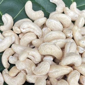 Vente flash, meilleur prix, noix de cajou brutes WW180, WW240, WW320, noix de cajou LP, noix de cajou en vrac, emballage de marque privée disponible - Product Image 1