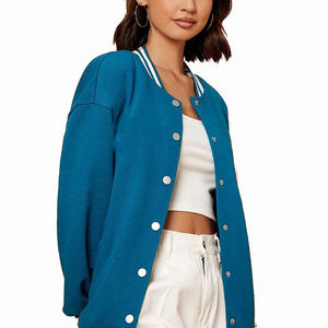 Ropa Mujer Temporada de invierno Ropa al aire libre Crop Varsity Jacket/Personaliza tu propio diseño Mujeres Crop Varsity Jacket OEM - Product Image 3