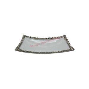 Customizable <b>White</b> <b>and</b> Golden Metal Serving Tray Standard Quality <b>Kitchen</b> <b>Accessories</b> for Sale - Product Image 6