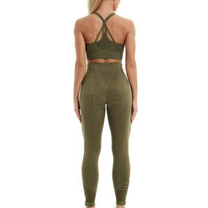 ชุดโยคะแห้งเร็วระบายอากาศได้ดีของผู้หญิงขนาดใหญ่พิเศษมีรูปแบบเอวยางยืด - Product Image 4