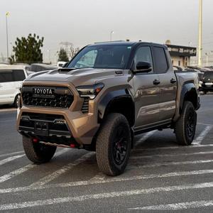Prêt à être expédié - Toyota Tacoma TRD Pro 4x4, toutes options, titre propre, occasion - Product Image 1