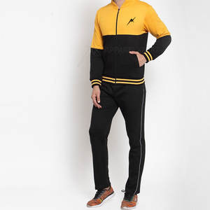 Ropa Deportiva Ecológica, Transpirable y sin Costuras, Personalizada OEM para Hombre, Conjuntos Deportivos para Equipos con Opción de Tallas Grandes - Product Image 2