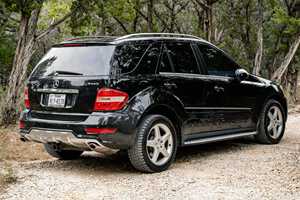 Mercedes-Benz ML550 Usado del 2010 - Product Image 2