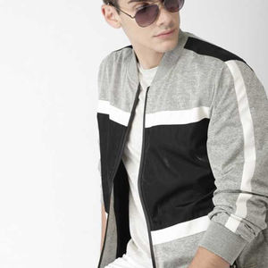 Vestes OEM pour hommes Veste de baseball Letterman universitaire de printemps en tissu personnalisé de haute qualité pour garder la chaleur avec logo à l'avant - Product Image 3