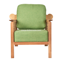 Chaise de loisirs élégante et moderne en bois massif et bambou, confortable pour la maison, le bureau, l'appartement, le salon, l'hôtel, la villa, l'intérieur
