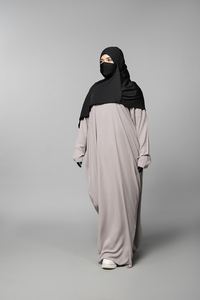 ชุดอาบายาผ้าโพลีเอสเตอร์แขนตรงสำหรับผู้หญิงมุสลิมชุดเดรสยาวสุภาพเรียบร้อยสำหรับใส่ในชีวิตประจำวันและในงานแต่งงาน - Product Image 2