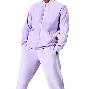 Conjunto Deportivo Casual de Invierno 2026 para Hombre, Diseño Sólido con Bordado, Transpirable, de Felpa, Dos Piezas, Personalizable, Estilo Deportivo con Pantalones Acampanados - Product Image 3