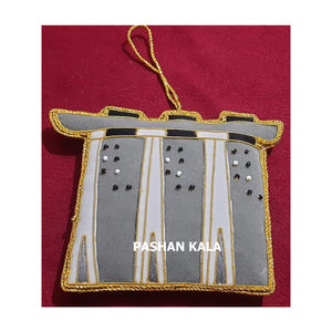 Dernier bel ornement de décoration de Noël fait à la main couleur grise bonne finition forme rectangulaire pour la décoration de la maison et le cadeau - Product Image 1