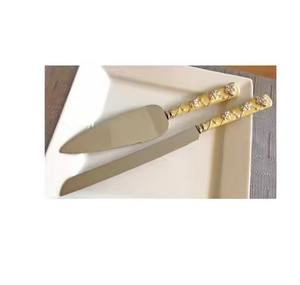 Ensemble de serveurs à gâteau en acier inoxydable, best-seller, avec poignée à motif en relief, pour accessoires de mariage, couteau à gâteau et ensemble de service de haute qualité - Product Image 2