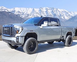 2026 G M C Siêrra 3500 HD Denali Ultimate Four Wheel Drive Crew Cab - Product Image 1