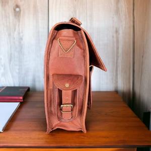 Sac messager unisexe vintage en cuir véritable fait à la main personnalisé pour mallette d'ordinateur portable - Product Image 4