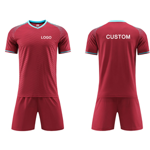 Kit de fútbol personalizado Durable Jersey y pantalones cortos Ropa de equipo profesional para partidos, entrenamiento y competiciones deportivas - Product Image 2