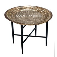 Dernière conception de table marocaine d'appoint de salon couleur marron foncé pieds en bois de bambou Table basse unique vintage faite à la main à vendre