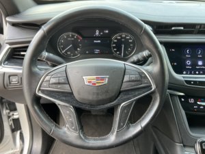 Cadillac XT5 Premium Luxury FWD d'occasion propre 2020 - Product Image 4