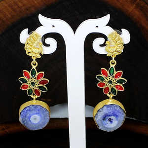 Vente en gros de boucles d'oreilles chandelier à quartz solaire bleu - Product Image 2